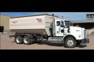 Kuhn Knight 3195 feed mixer truck mount