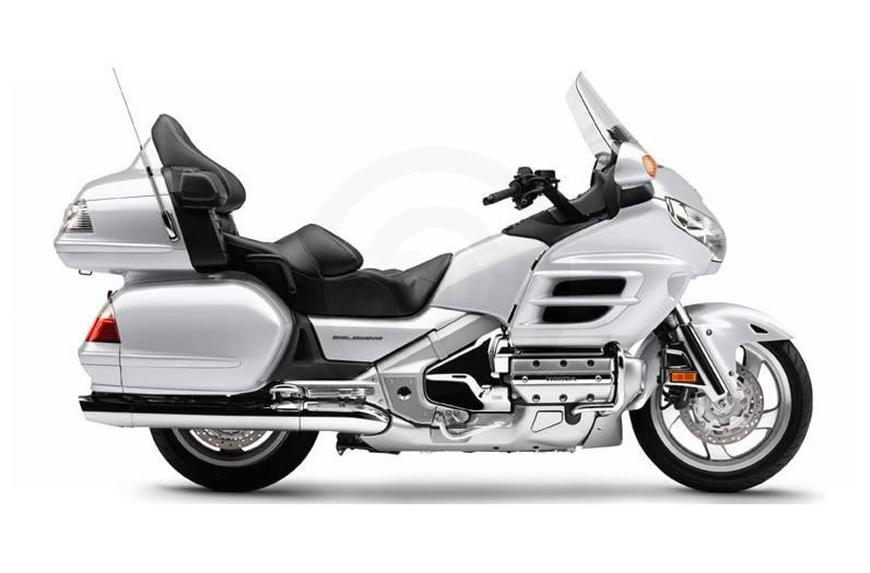 Gold Wing 08.jpg