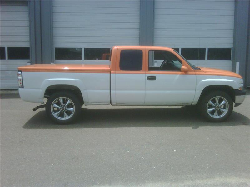 skips truck.jpg