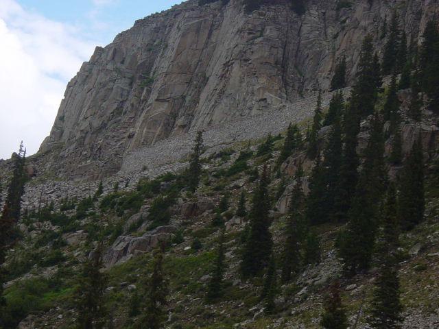 Palisades wall from below - Tuesday