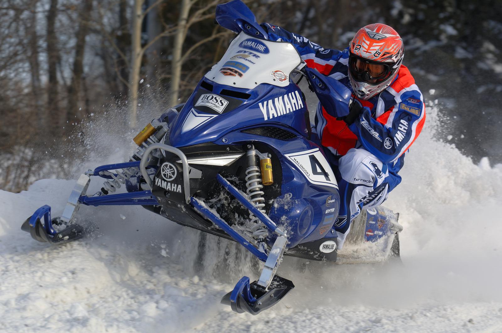 Yamaha FX Nytro RTX