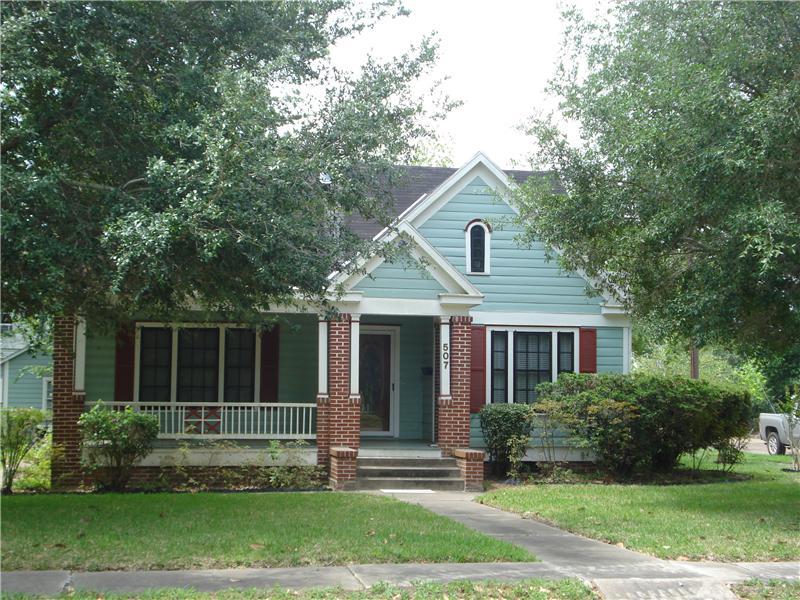 HOUSED 004.jpg