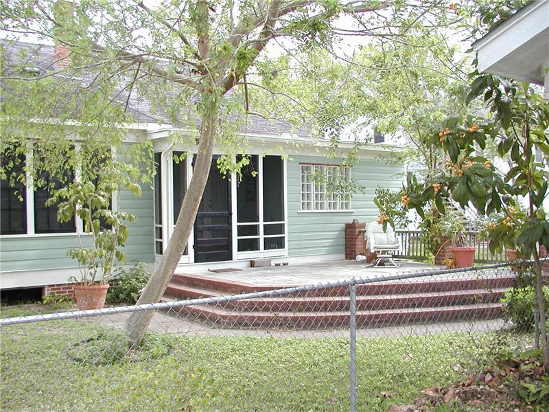 HOUSES 017.jpg