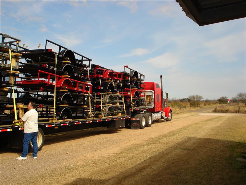 TRAILERS 064.jpg