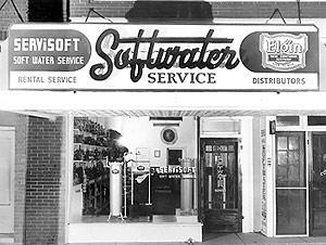 Photo: Original building, operated in 1945 under Jack Johnson, Jr.
