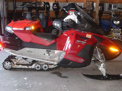 2009 Skidoo GSX 1200 Luxury Trail sled