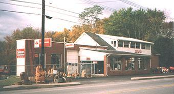 Sosler's Garden & Farm Equipment Store Front