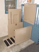 Model VPL-3100 Residential Vertical Platform Lift
