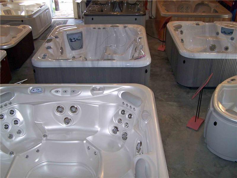 Warehouse of spas 2009.jpg