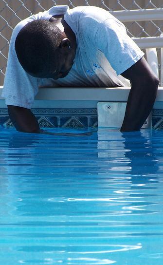 Winterizing Pool 09.jpg