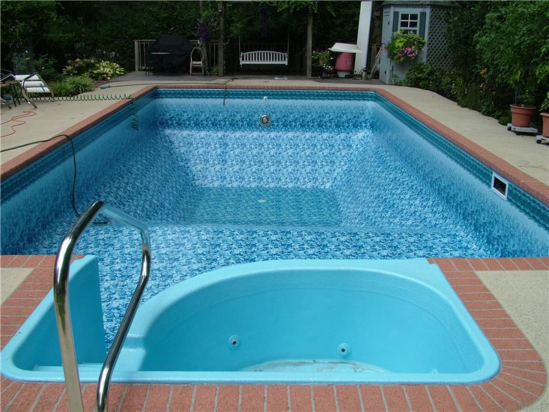 Pool with spa after.jpg