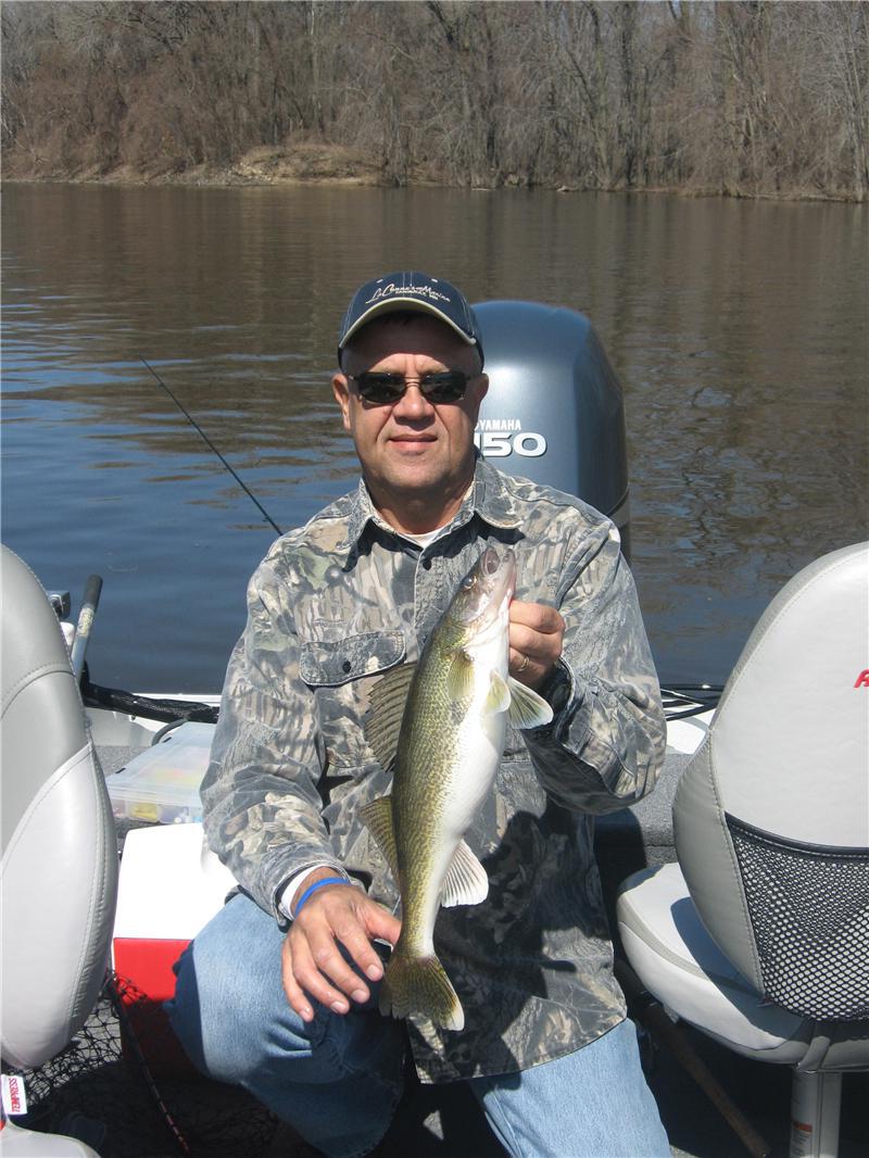 Walleye 005.jpg