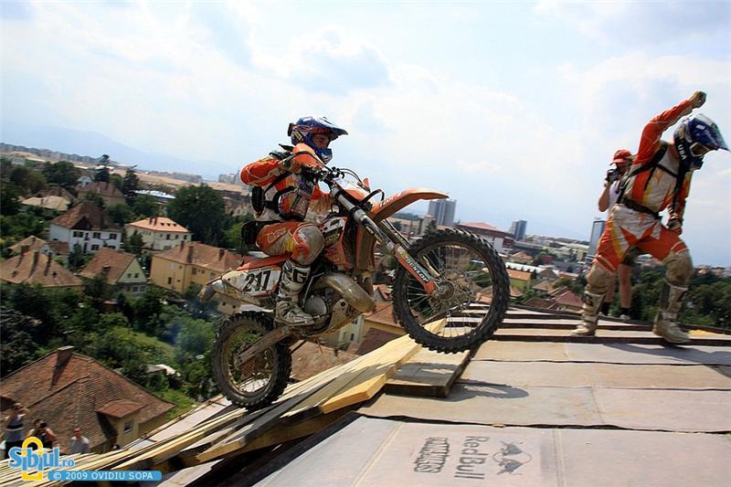 2-red-bull-romaniacs-2009-day-4-536967328.jpg