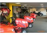 Showroom - Lawn Tractors 3